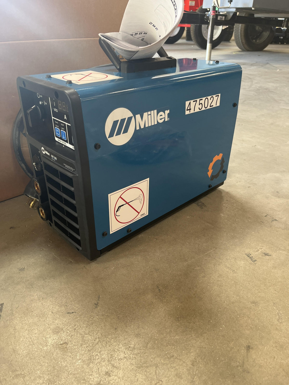 2024 MILLER ELECTRIC CST-282