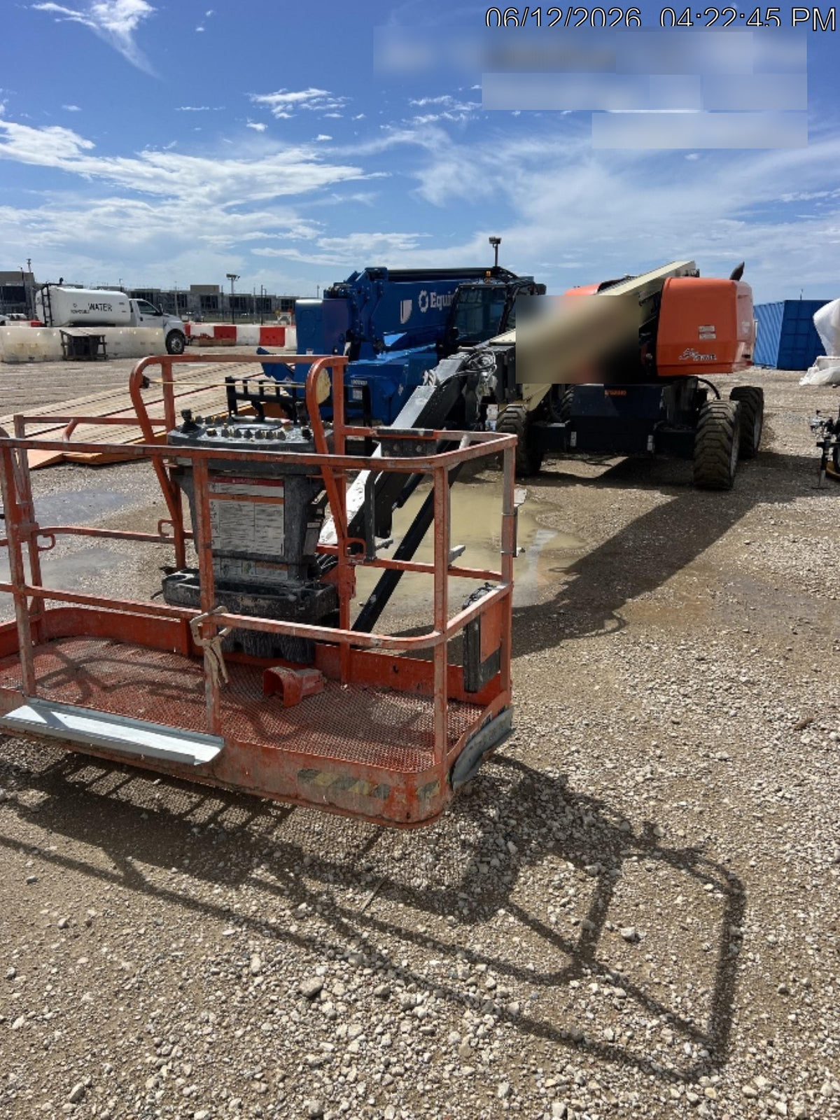 2024 JLG 660SJ