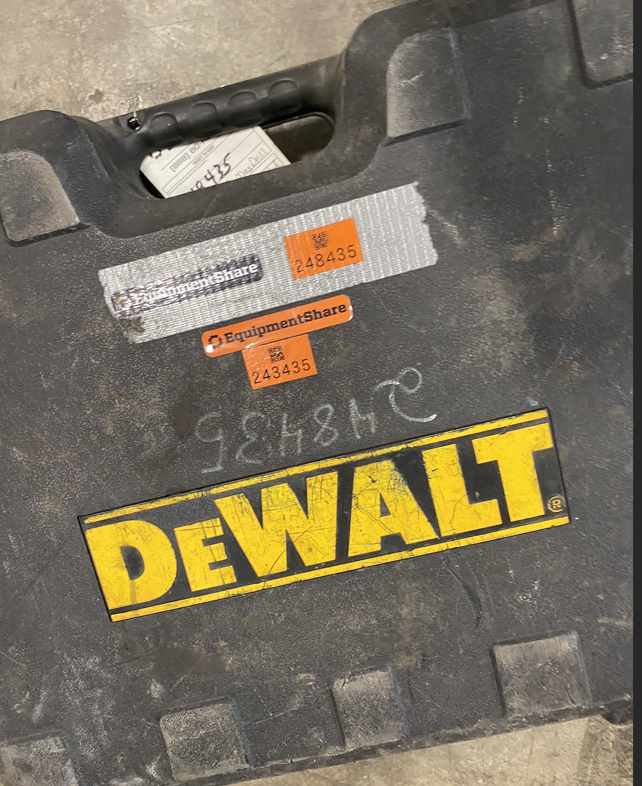 2022 DEWALT DWE1622K