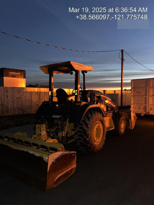 2020 JOHN DEERE 210LEP