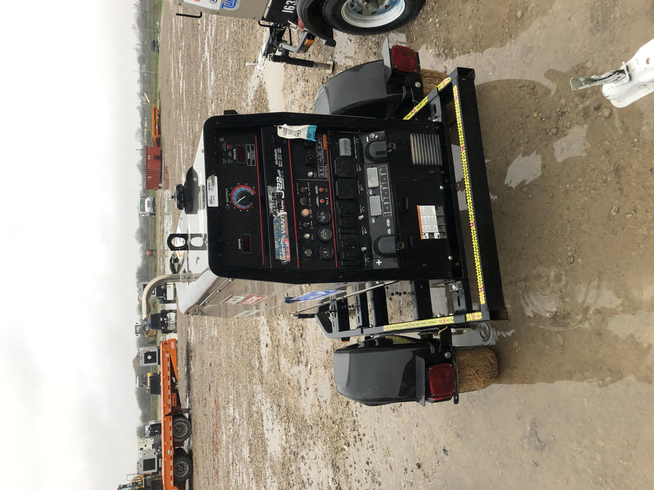 2019 Lincoln Vantage 322 Welder Ready-Pak 3, Two wheel trailer, Fender and Light kit, Cable Rack