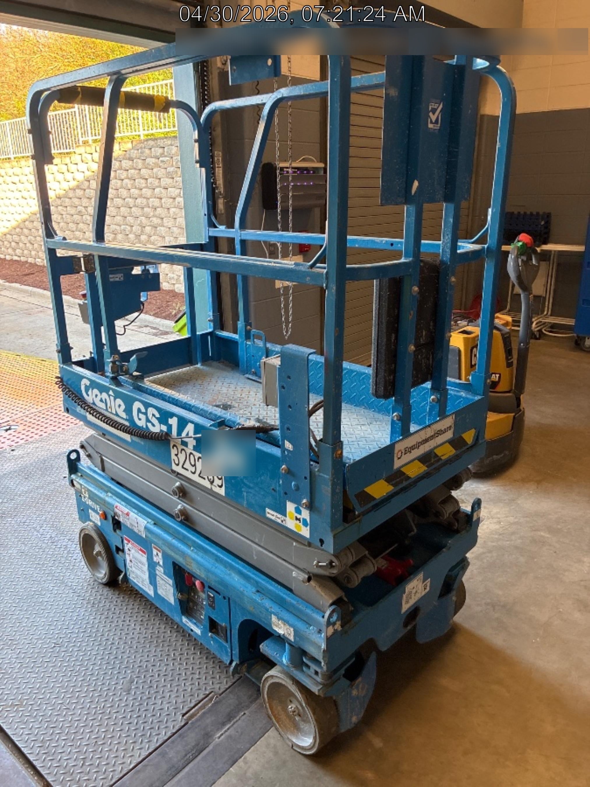 2023 GENIE GS-1432
