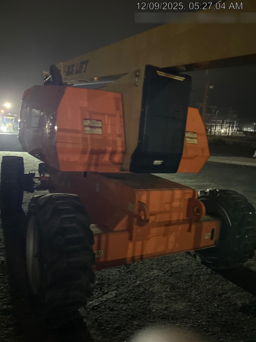2020 JLG 800AJ