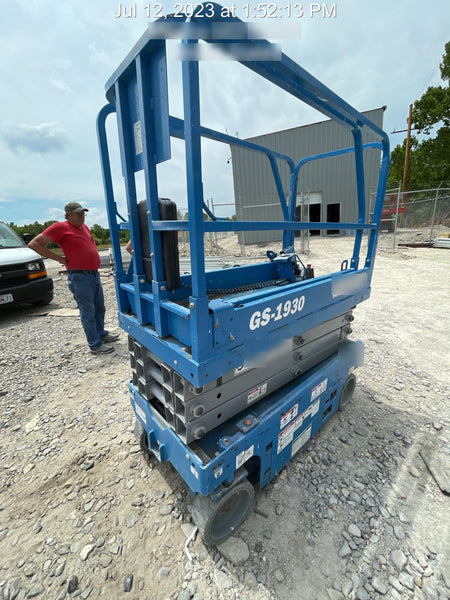 2019 Genie GS-1930 Fixed rails with chain Entry