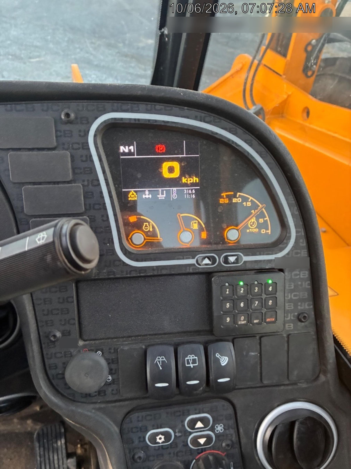 2025 JCB 509-42