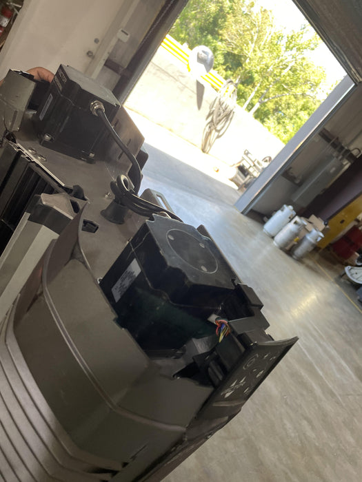 2023 VECTOR Vector Max