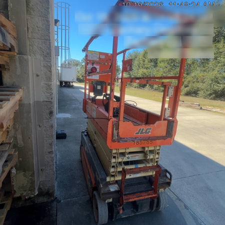 2021 JLG ES1932