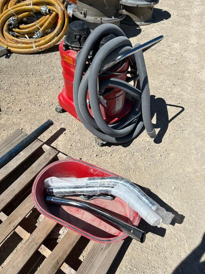 2025 EDCO VAC-200