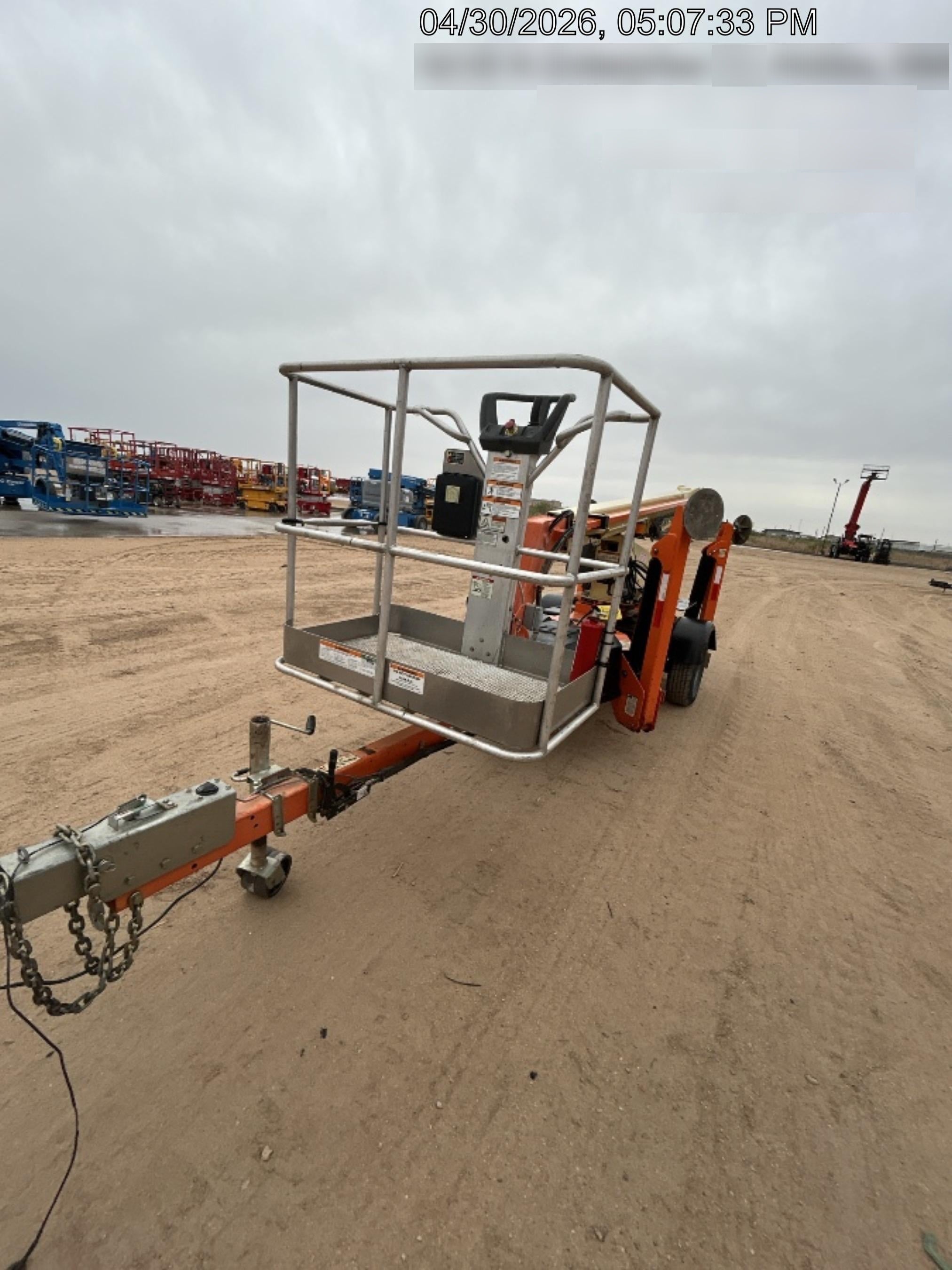 2022 JLG T350