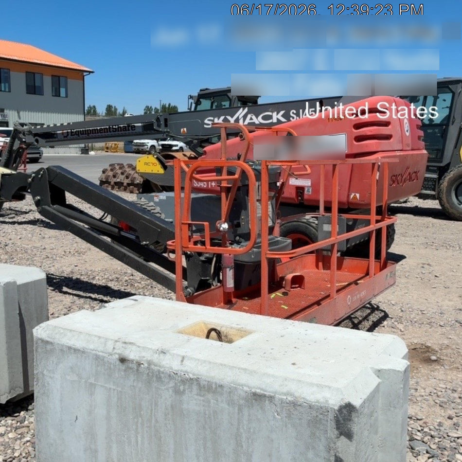 2024 JLG 460SJ