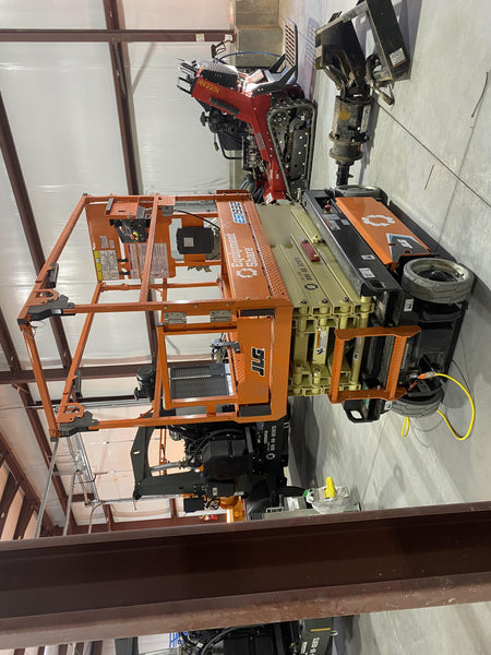 2022 JLG ES1932
