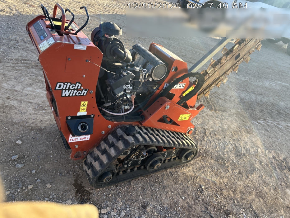 2020 DITCH WITCH C24XA