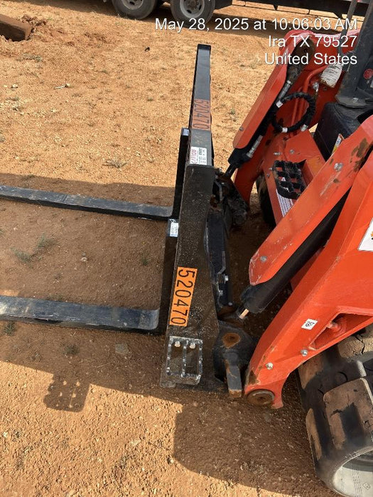 2025 ARROW MATERIAL HANDLING 60" Pallet Forks - Arrow