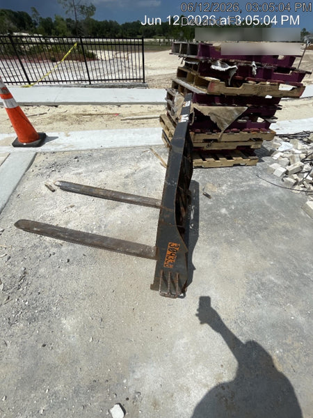 2023 PALADIN 48" Pallet Forks - Paladin