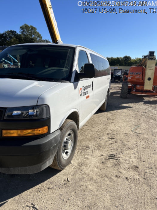 2025 CHEVROLET Express Van - Rental