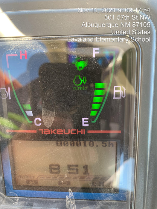 2021 TAKEUCHI TB235-2R