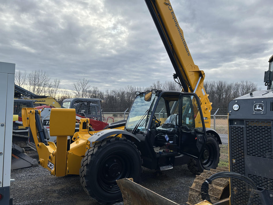 2025 JCB 512-56