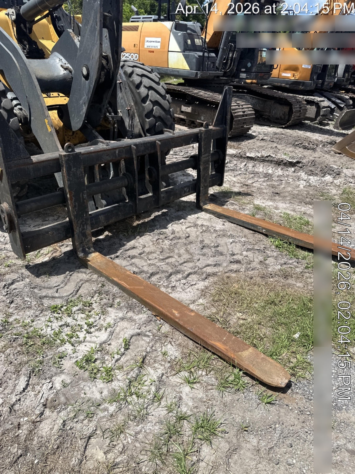 2022 PEMBERTON 72" Utility Forks
