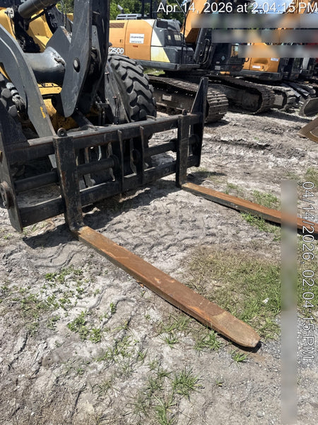 2022 PEMBERTON 72" Utility Forks