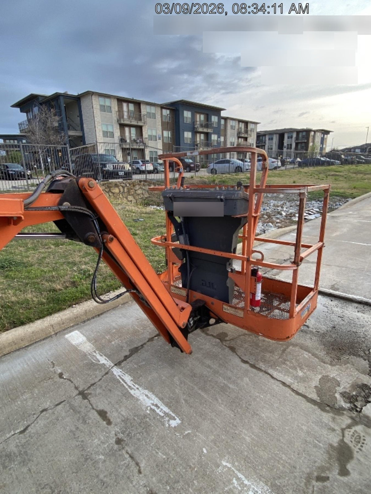 2019 JLG E450AJ