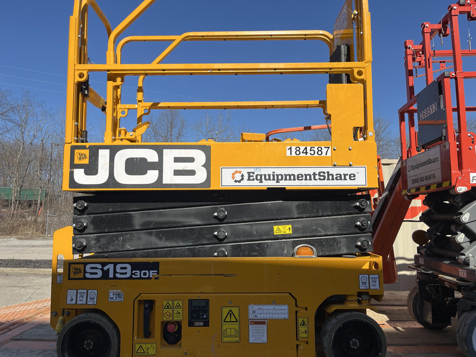 2021 JCB S1930E