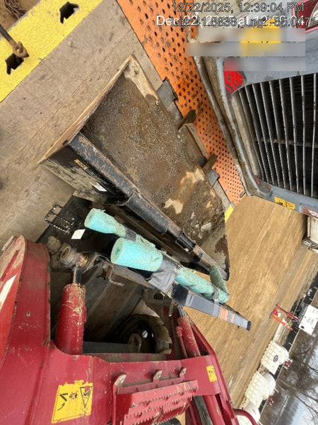 2022 TAKEUCHI TL12R2-R