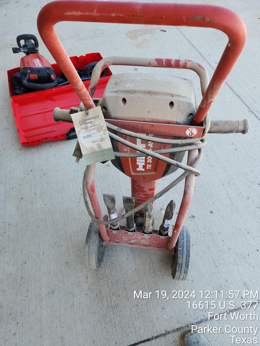 2020 HILTI TE 3000-AVR