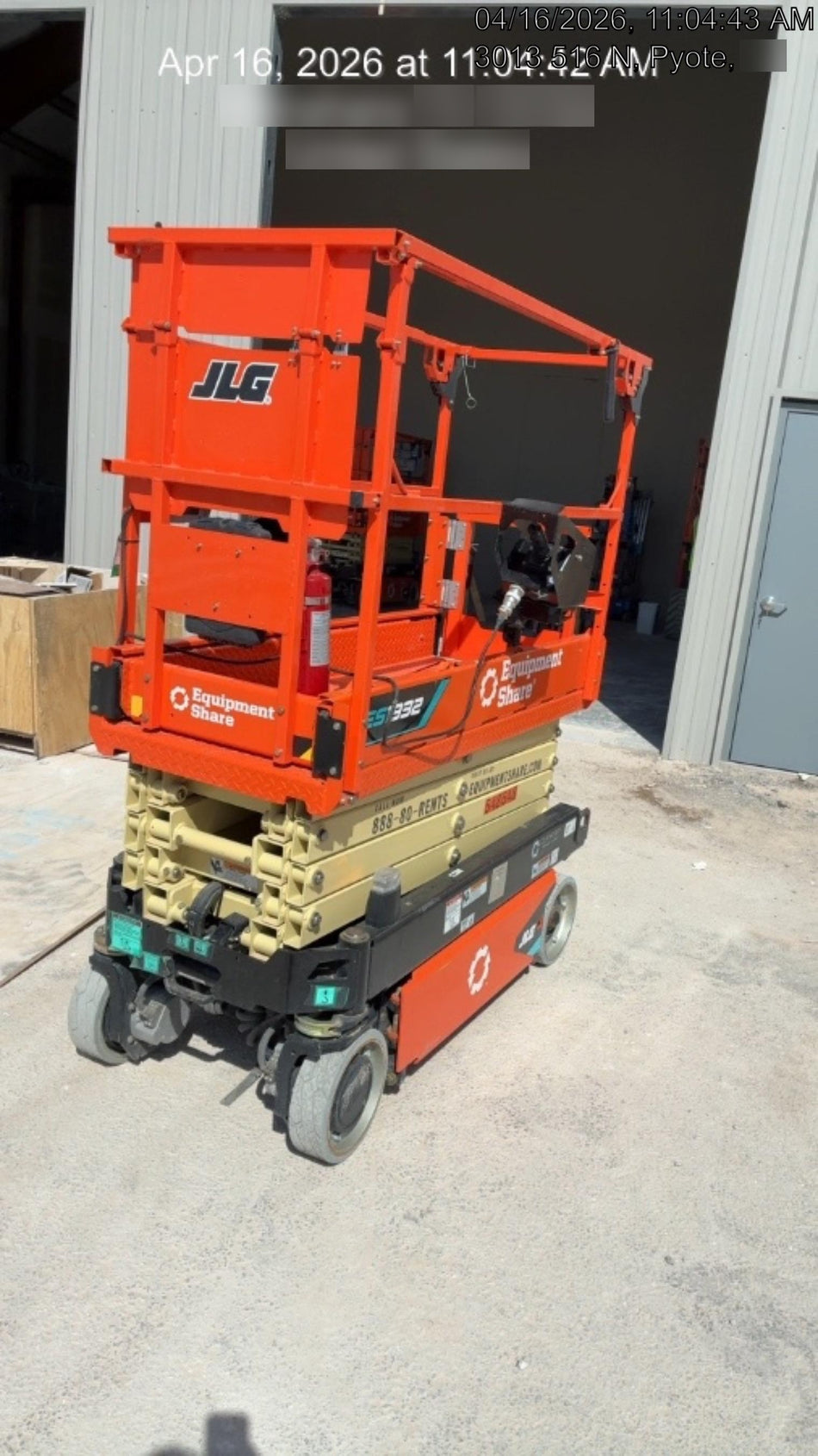 2025 JLG ES1932