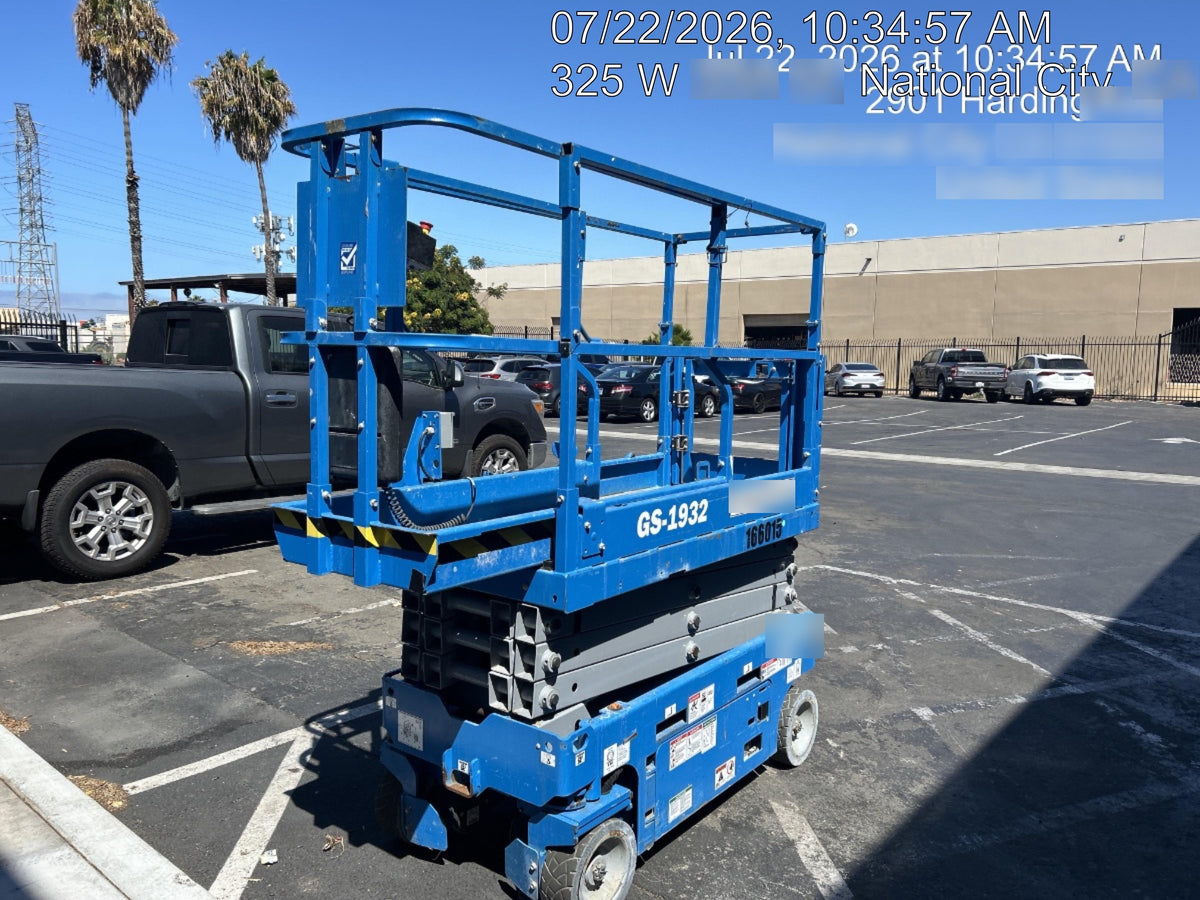 2022 GENIE GS-1932