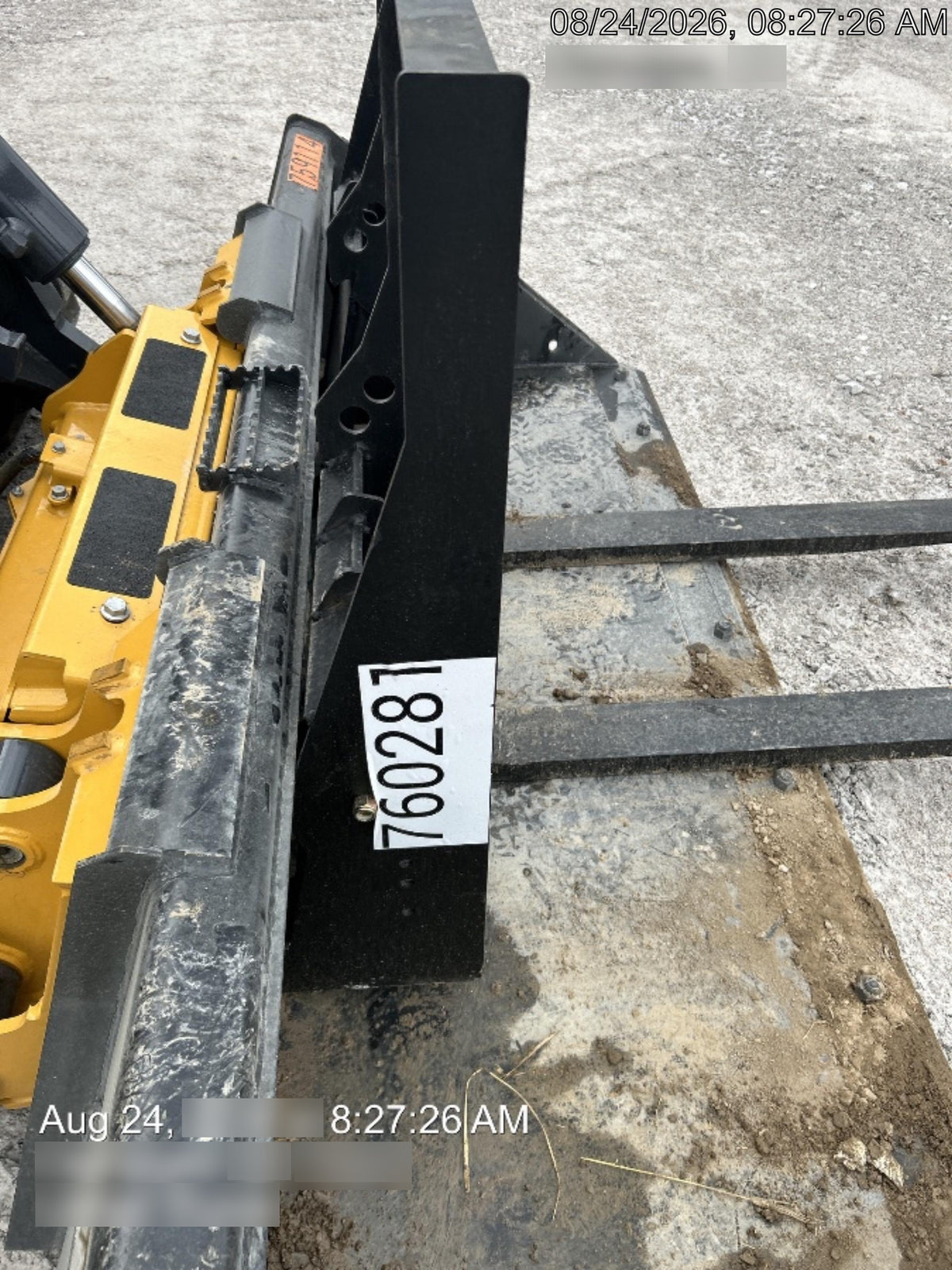 2026 ARROW MATERIAL HANDLING 48" Pallet Forks - Arrow