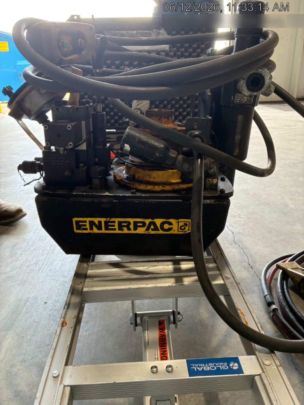 2040 ENERPAC ZA4208TX-Q