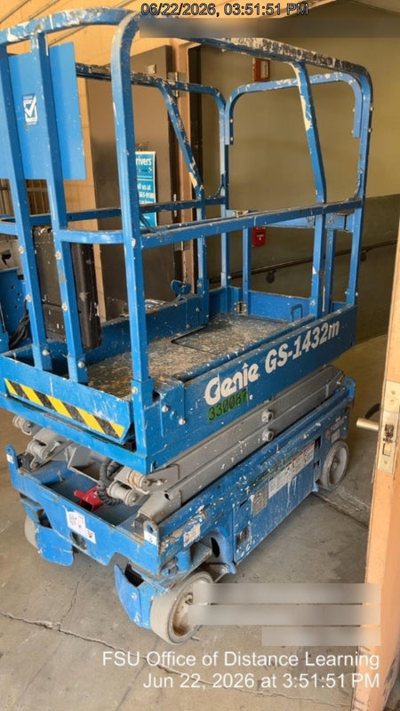 2023 GENIE GS-1432
