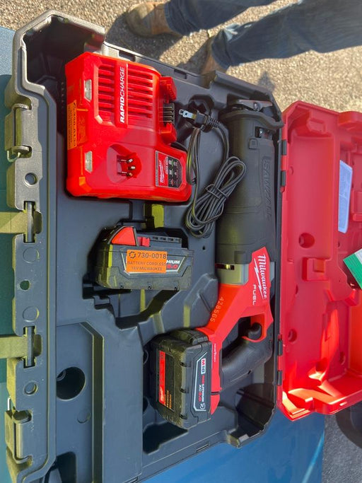 2024 MILWAUKEE 2822-22