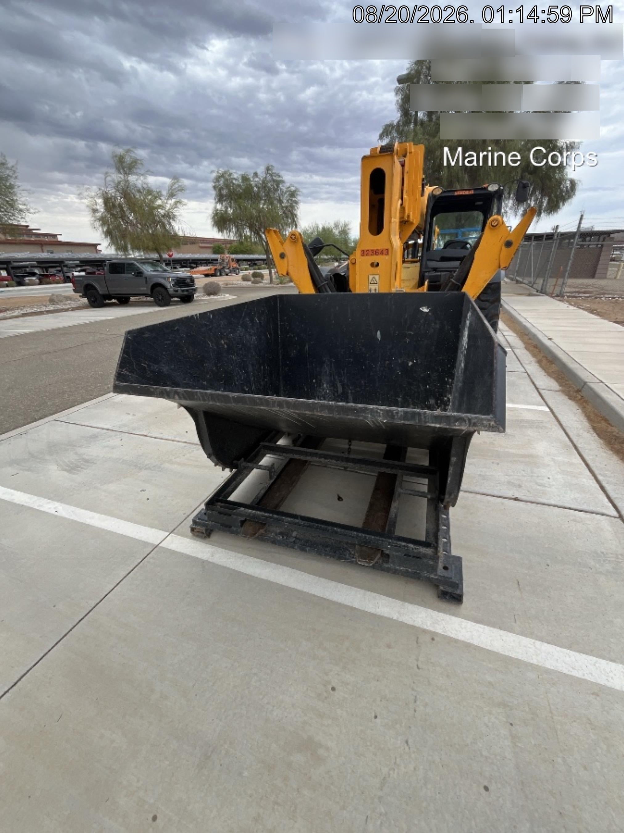 2025 STAR INDUSTRIES M-1820 - Self-Dump Hopper