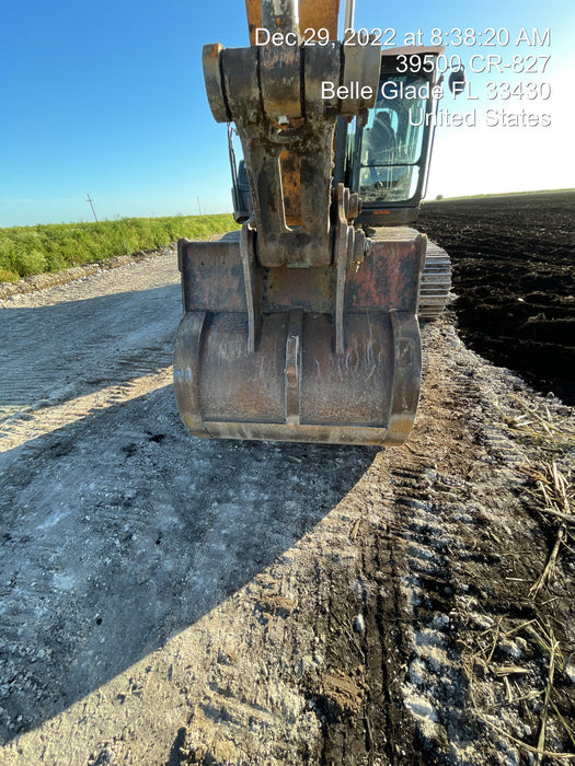 2014 STRICKLAND 66" Bucket- Strickland