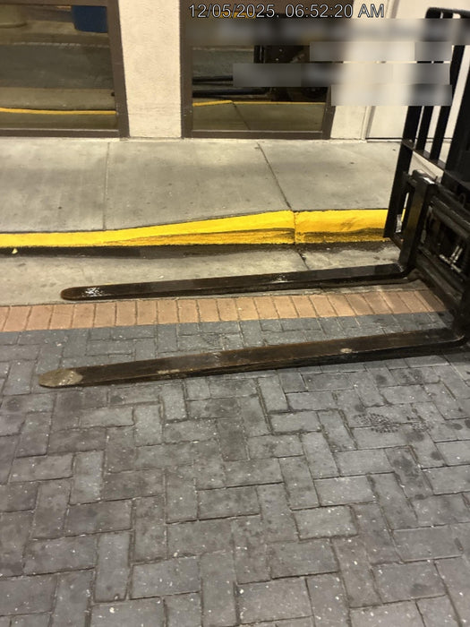 2022 KOMATSU FG25T-16