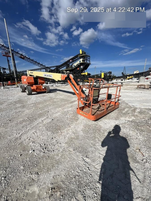 2019 JLG 860SJ