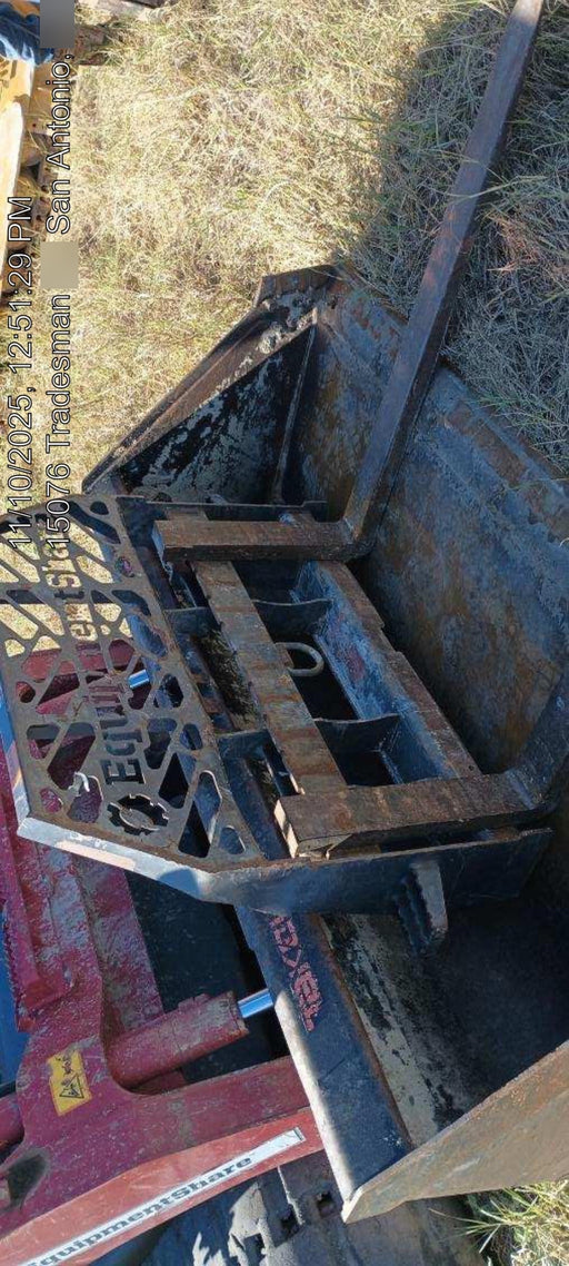 2020 EMKAY 48" Pallet Forks - Emkay