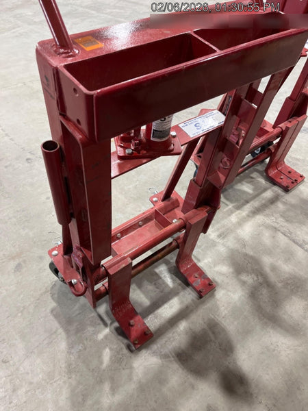 2022 ROL-A-LIFT M-6