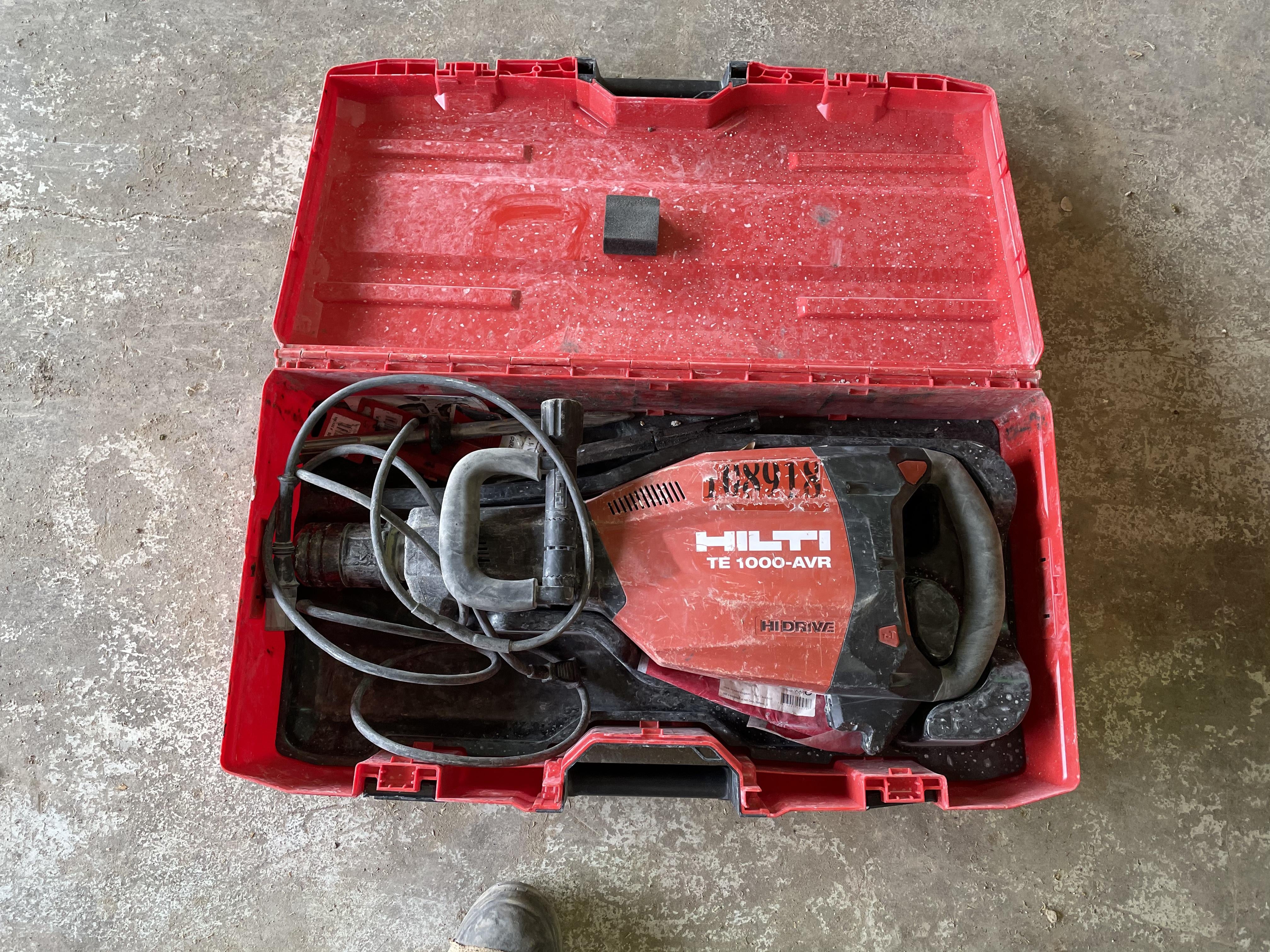 2020 HILTI TE 1000-AVR