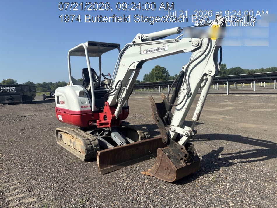 2022 TAKEUCHI TB235-2R