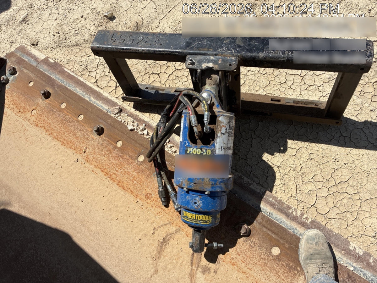2023 AUGER TORQUE 3300-30