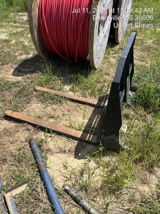 2025 ARROW MATERIAL HANDLING F5100CB - 72"