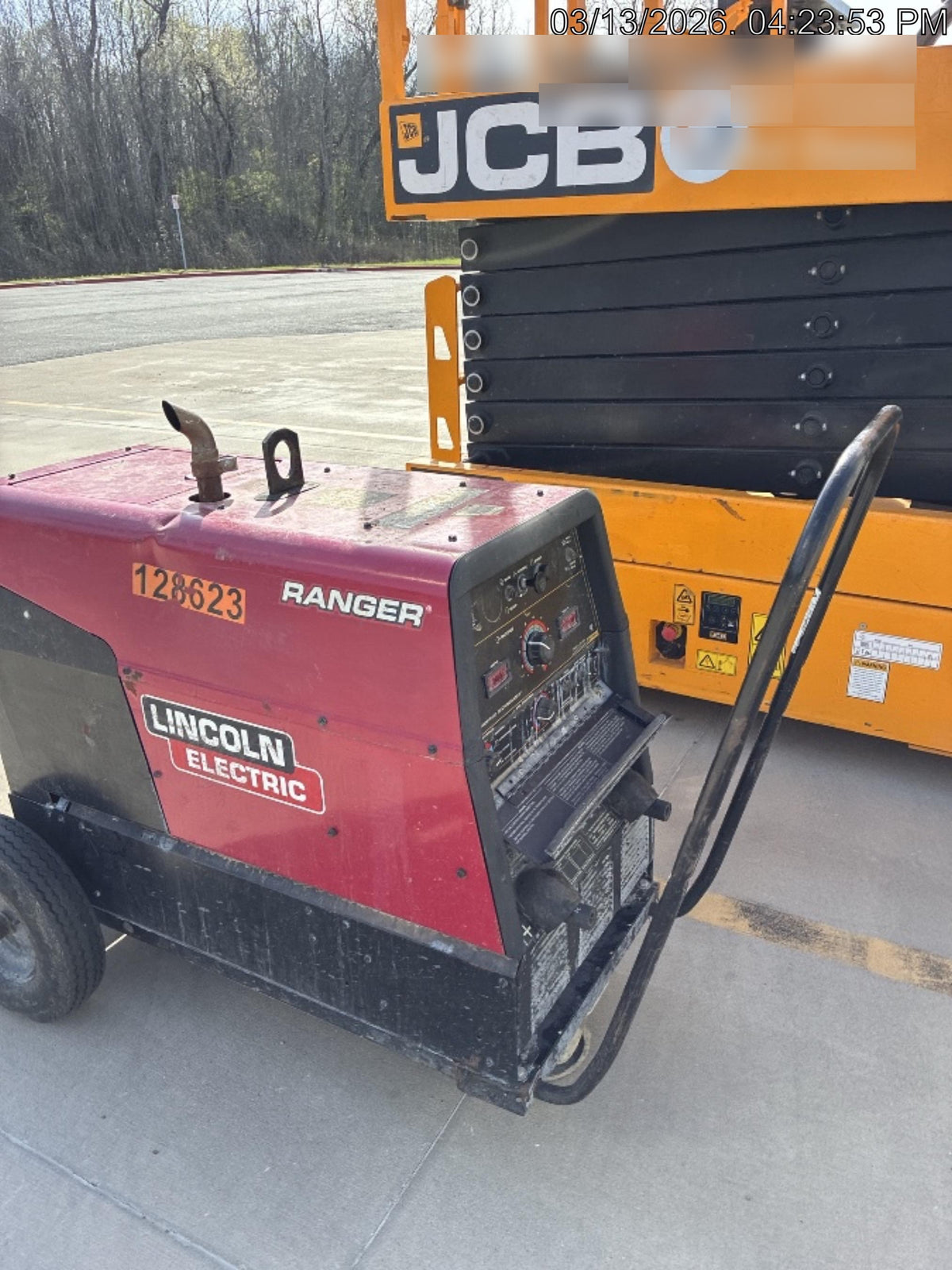 2021 Lincoln Electric Ranger 305 LPG K3430-1, Ranger 305 LPG, Undercarriage, Tank Holder & Strap, 10kw AC Gen, 25hp Kohler LPG Eng