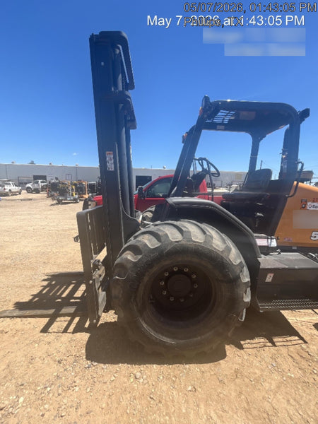 2023 CASE 588H