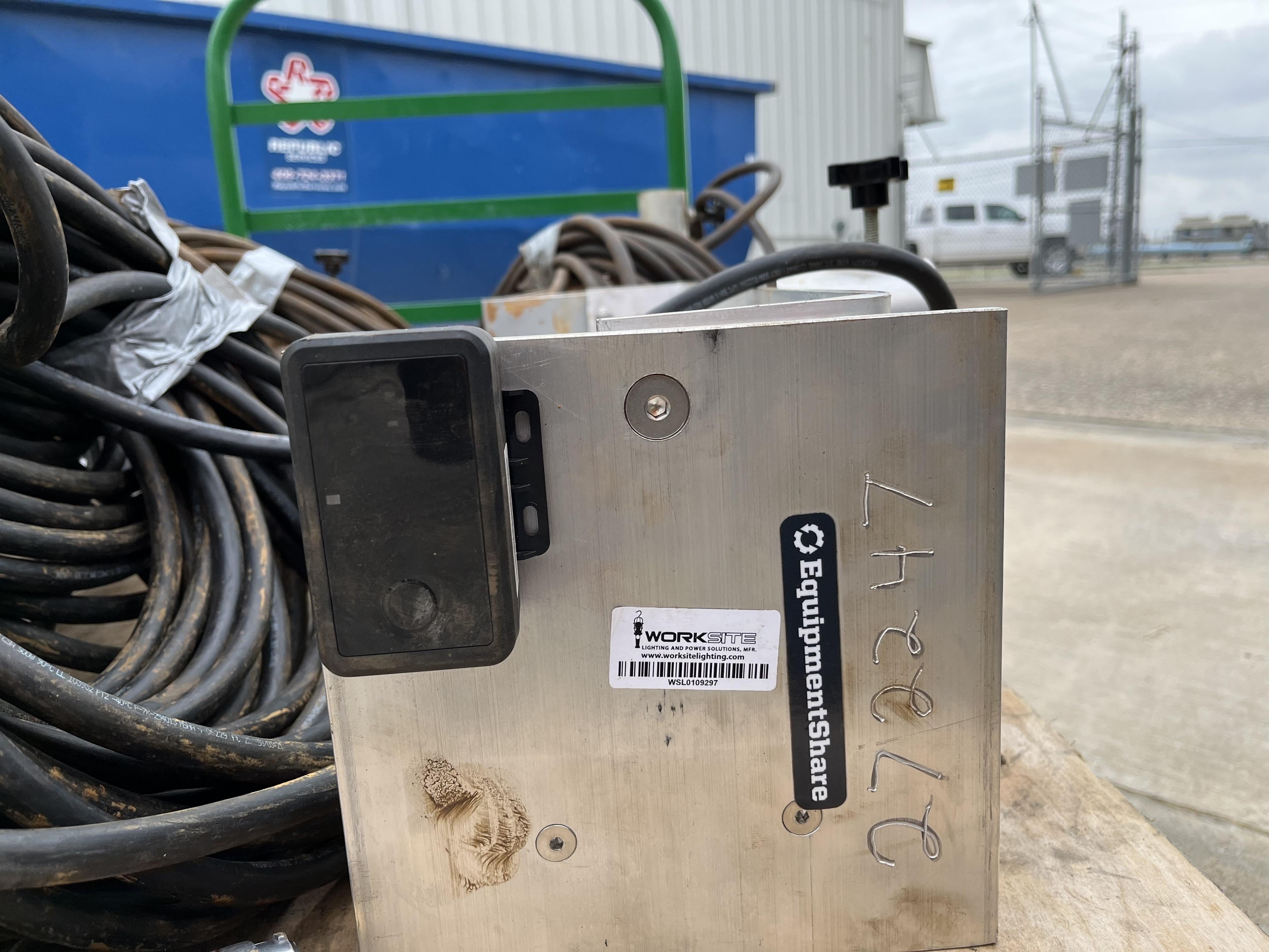 2022 WORKSITE LIGHTING PetroPRO-MAX T-Bracket