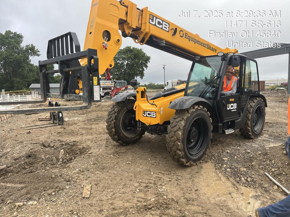 2025 JCB 509-42