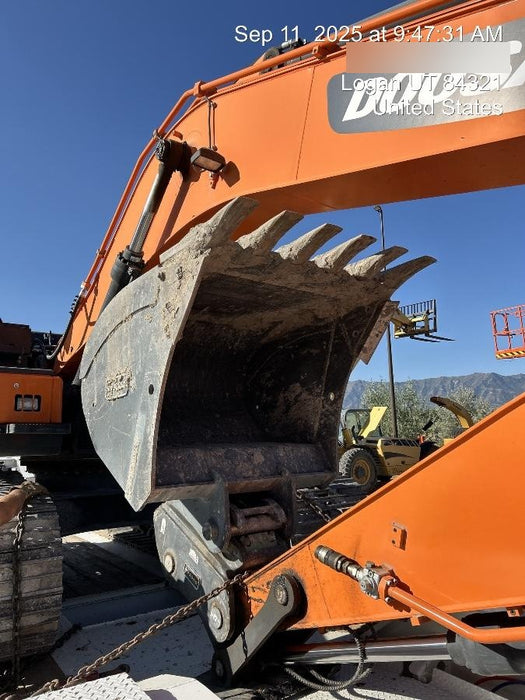 2020 DOOSAN 48" Excavator Bucket