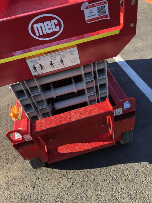 2020 MEC 1330SE Solid NM Tires, Steel Swing out Doors, LCS, Beacon, 900W Invertor