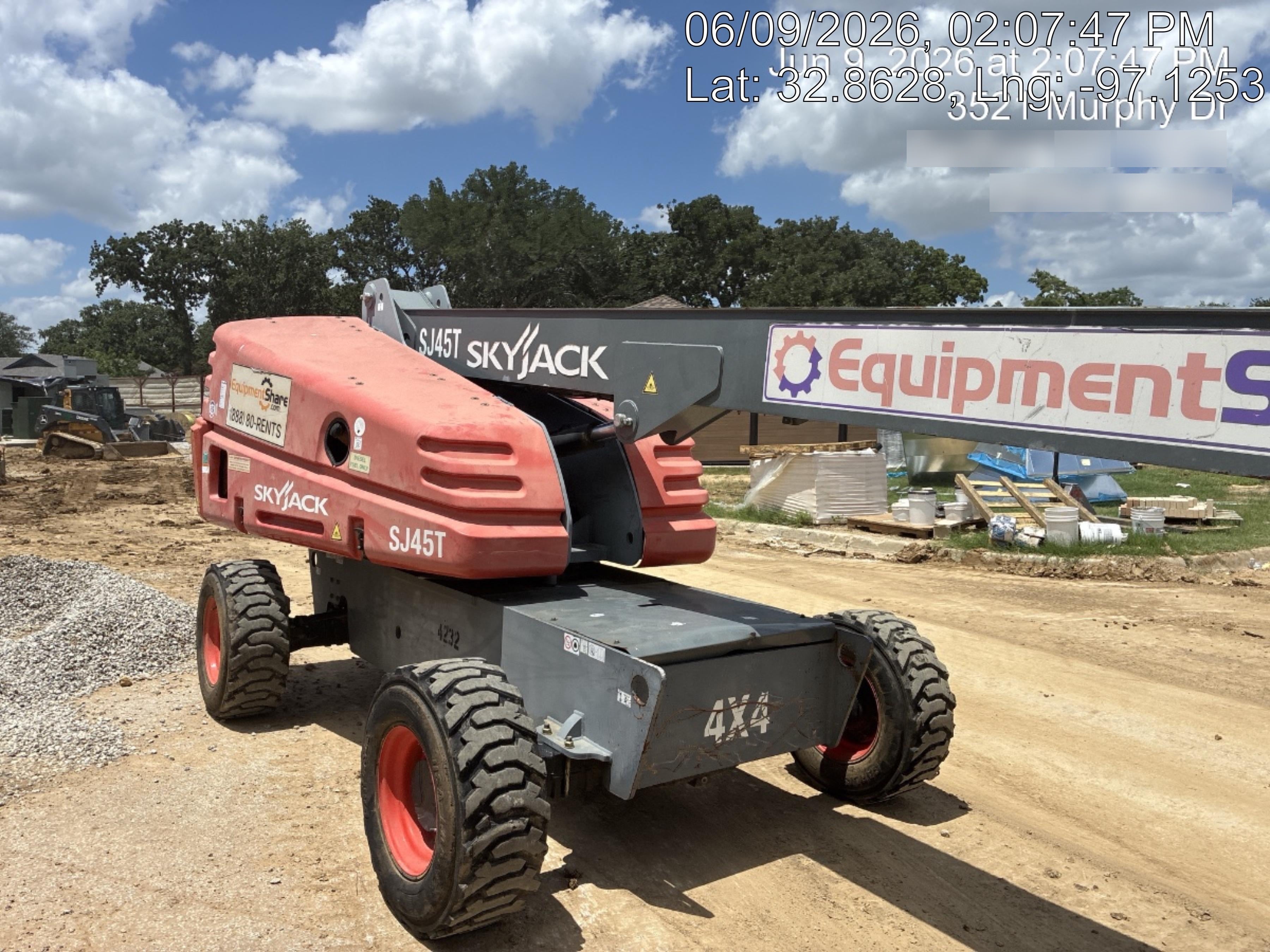 2017 SKYJACK SJ45T+